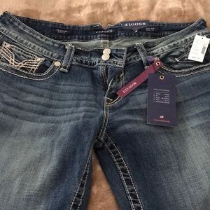 NWT Vigoss Chelsea boot cut jeans.